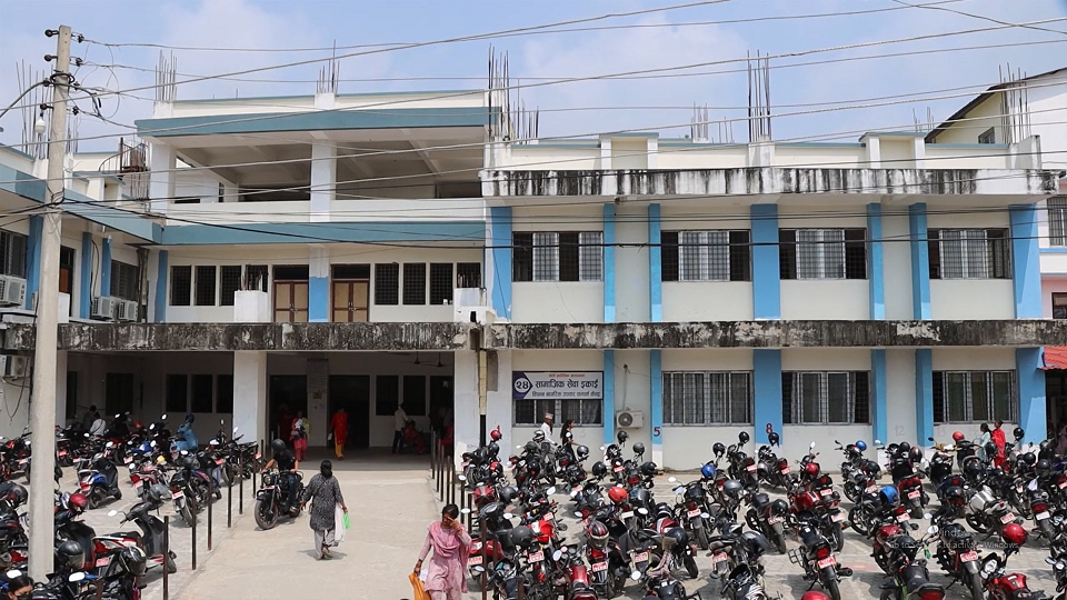 ९ वर्षपछि बन्यो सेती अस्पतालको नयाँ भवन, अस्पताल व्यवस्थापनलाई हस्तान्तरण